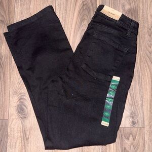 NWT L.L. Bean Solid Black Jeans Petite Classic Fit straight leg